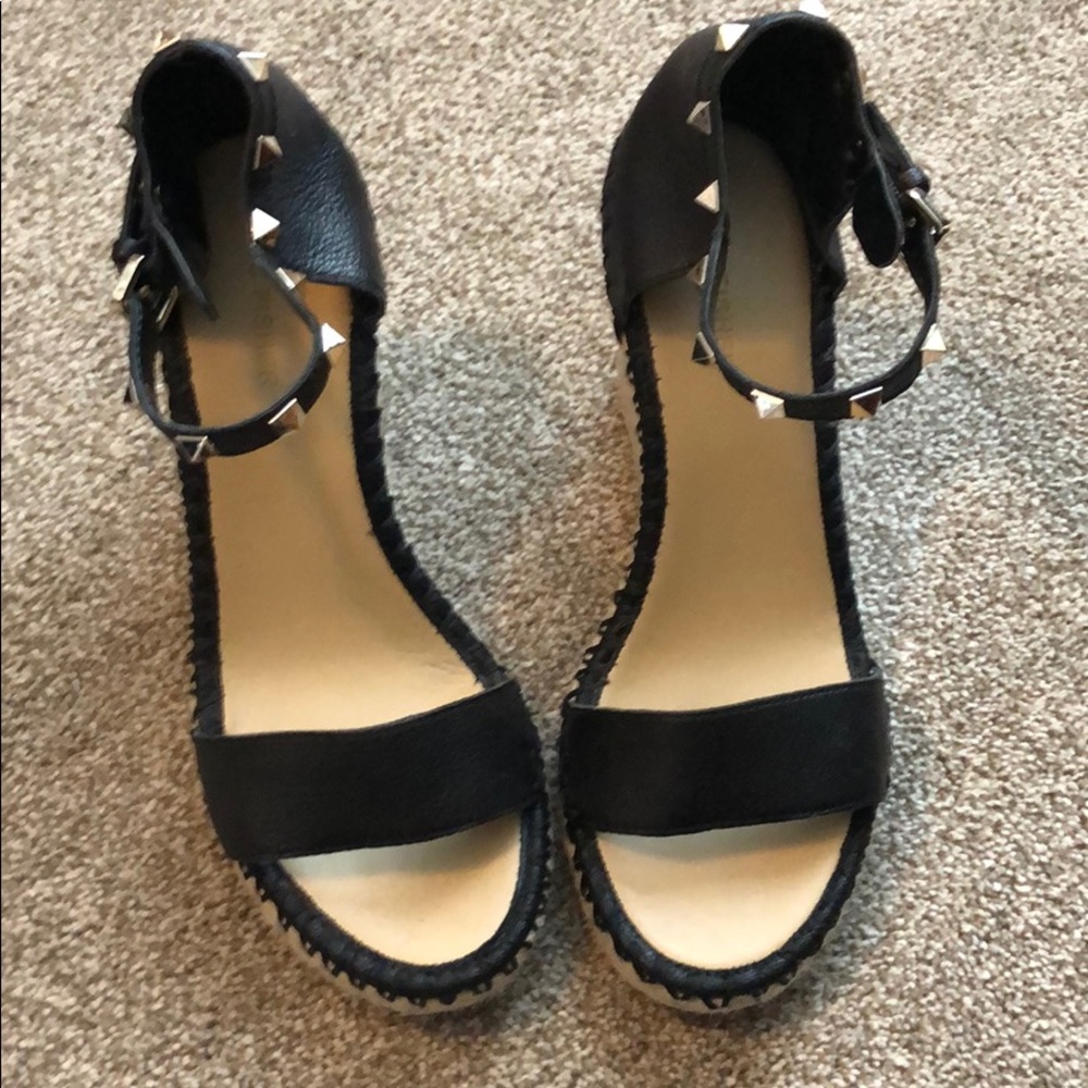 Marc Fisher wedged sandal